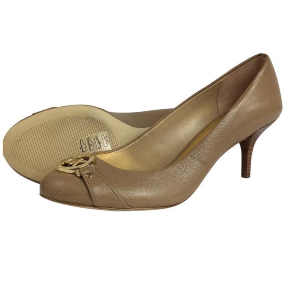 New Michael Kors women’s dress shoes $195